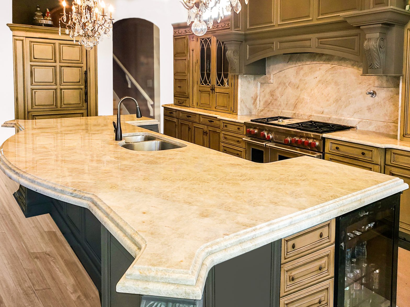 luxury kitchen in pittsburgh with granite countertops